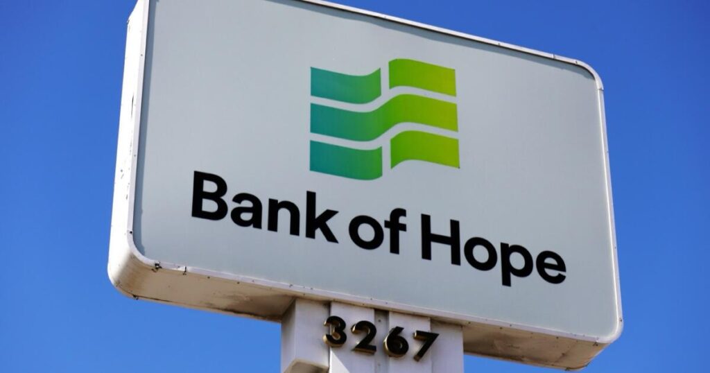 Bank of Hope SMBC Acquisition: LA Expansion