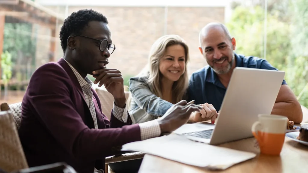 Skip TikTok: 4 Legit Places To Get Free, One-on-One Financial Advice