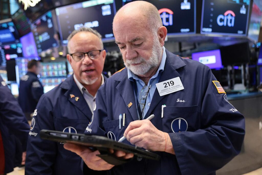 Dow, S&P 500, Nasdaq advance despite US-Iran uncertainty as strong earnings season wraps