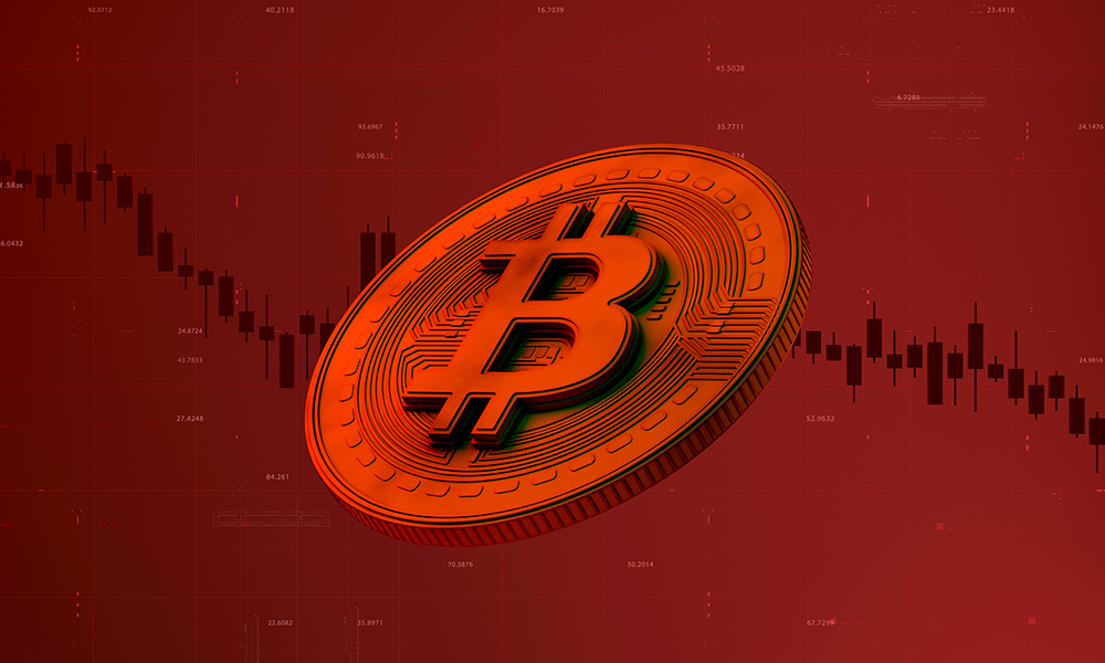 Bitcoin Falls to One Month Low as Liquidations Near $1 Billion