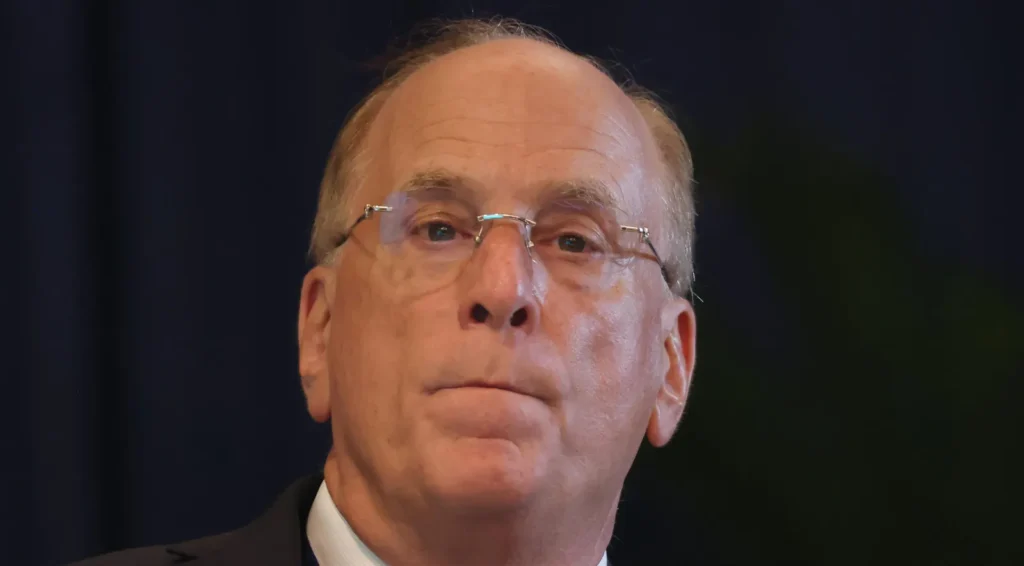 ‘Bloodbath’ Bitcoin Price Crash Warning Issued As BlackRock Sell-Off Suddenly Accelerates