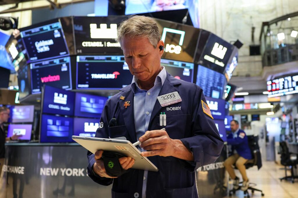 S&P 500 and Nasdaq rise, oil pares gains on report of US-Iran breakthrough