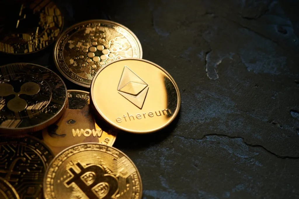 Ethereum (ETH) Price Alert: Critical Support Zone at Risk as Analyst Eyes $1,500 Retest