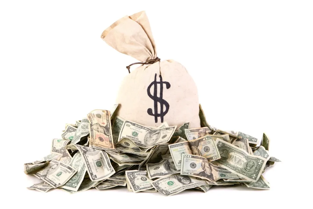 Oneok Has Delivered More Than 30 Years of Dividend Stability and Growth. With a 4.7% Yield, Is It the Best Income Stock in the Sector to Buy Right Now?
